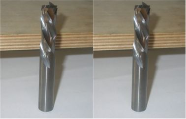 CNC 탄화물 조금 마이크로 컴퓨터 - 곡물 연약한 나무를 자르기를 위한 단단한 탄화물 3 플루트 압축 나선 조금